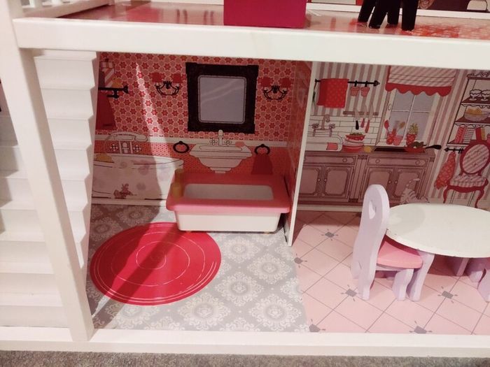 Doll house