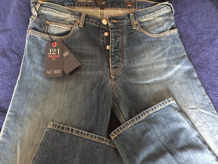 Armani Jeans regular fit size 38/34 armani Versace jeans genuine various sizes 32 34 36 38 40