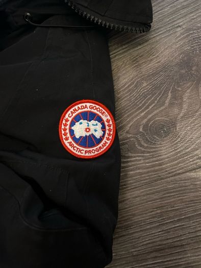 canada goose jacket chilli waq