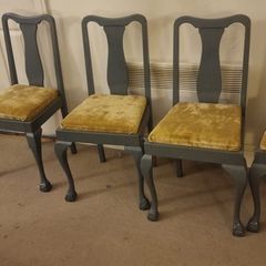 Chairs x 4 set