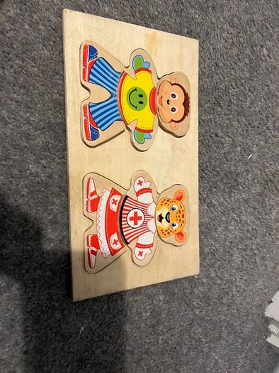 Animal dress up wooden game