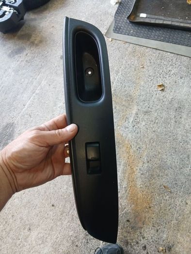 Nissan Note Tail lights and mirrors and spare wheel kit