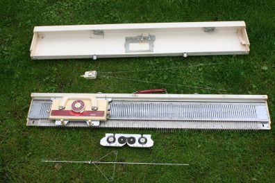 Brother KH-230 Knitting Machine