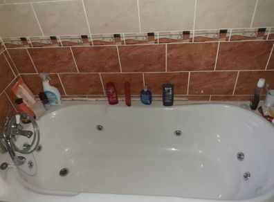 Jacuzzi Bath 8 Jets