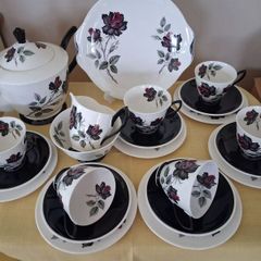 Royal Albert " Masquerade"