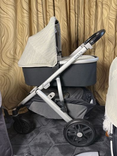 Uppababy Vista V2 travel system