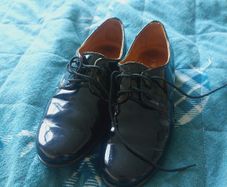 Patent leather shoes EU 32