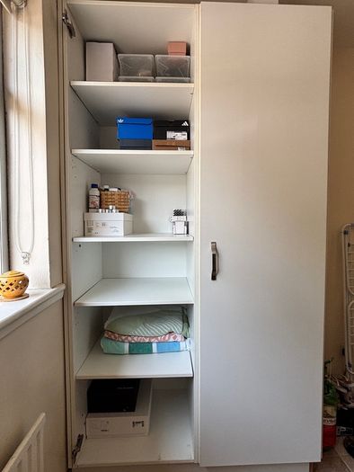 Free wardrobe