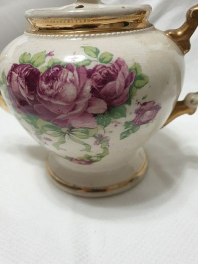 Vintage Tea Pot