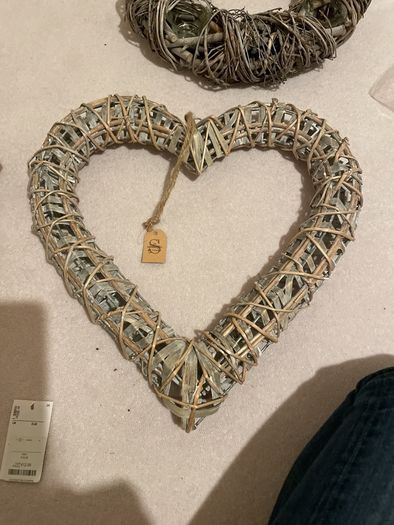 Large heart decoration in wood
