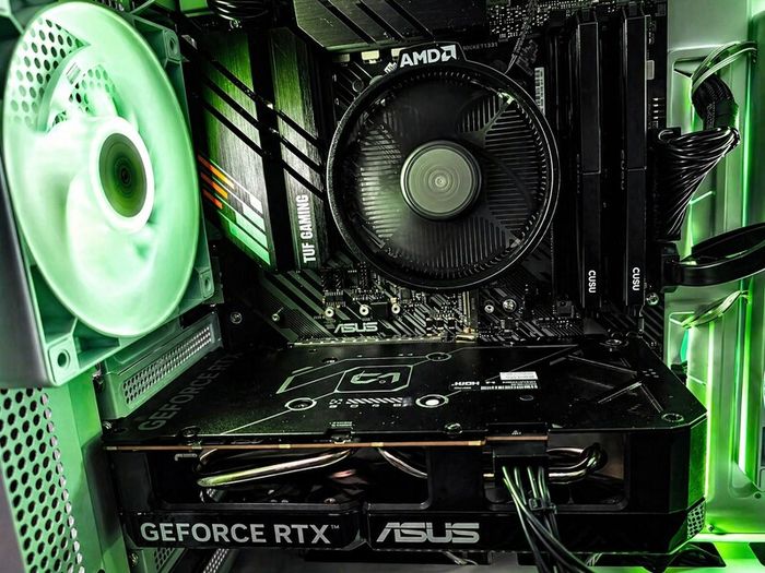 Gaming Pc | Rtx 5060 + Ryzen 5600xt 32gb Ram