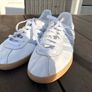 Unisex Adidas Mumchen runners Image 4