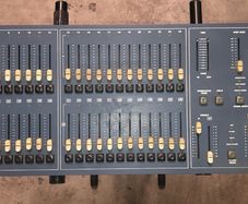 Strand 200 Lighting Desk