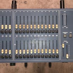 Strand 200 Lighting Desk