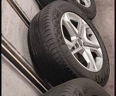 Audi Q5 Alloys and Tyres in Very Good Condition