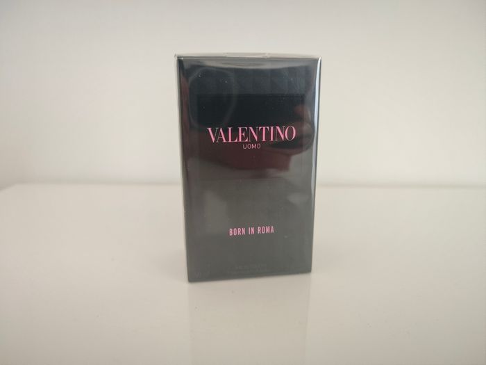 Valentino UOMO Born in Roma Eau De Toilette for men.