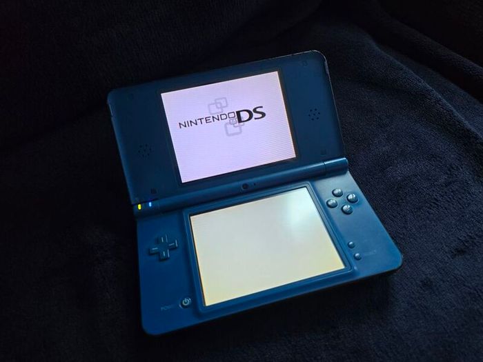 Nintendo DSi XL
