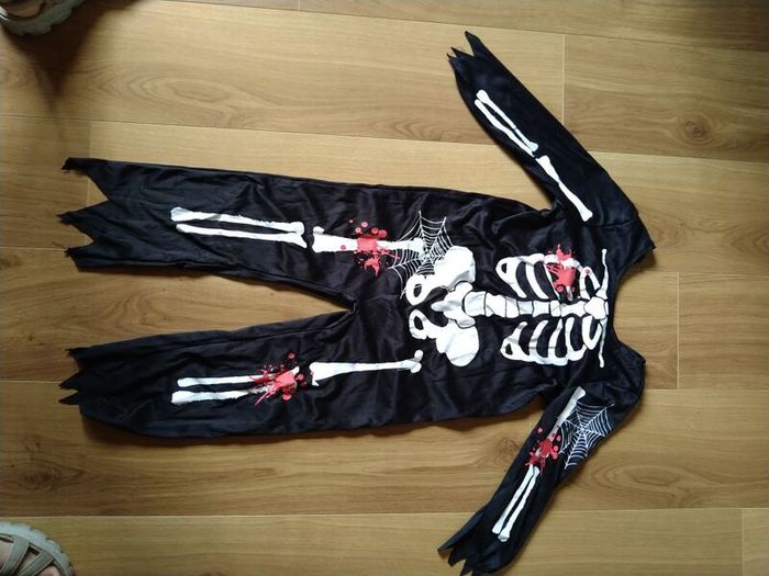skeleton costume