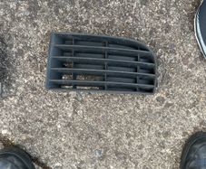 golf mk5 front left vent/grill