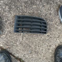 golf mk5 front left vent/grill