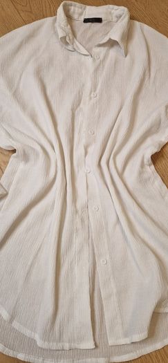 White Shirt - M