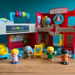 Fisher Price Little People School