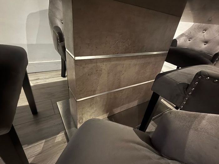 dining table and 6 chairs