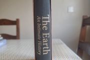 The Earth. An Intimate History .Richard Fortey. Hardcover. Folio Society Geology