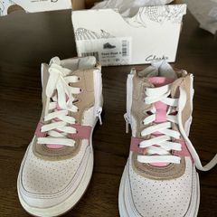 Brand New Clarks Trainers - Girls, Size UK 10.5 F / EUR 28.5