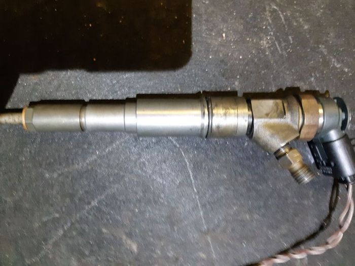 Bmw e46 320d injectors