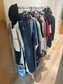 clothes rail