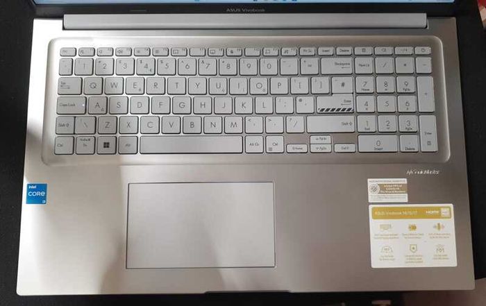 Asus Vivobook 17 Notebook Pc | I3-1315u | 16gb Ram | 512gb Nvme |