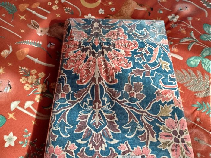 King Size Pineapple Elephant Keera Floral Duvet set