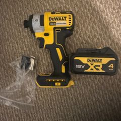 BRAND NEW DeWalt DCF887 18V XR Brushless Impact Driver + 4Ah Batter
