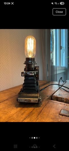Vintage camera table lamp