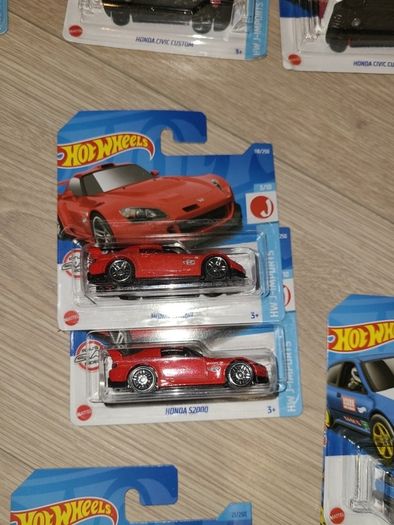 24 Japanese hotwheels