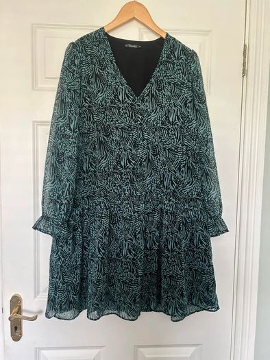 Dunnes dress