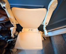 Chair lift for stairs