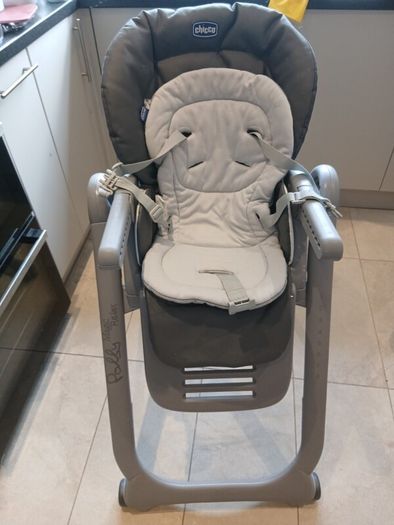 Chicco highchair