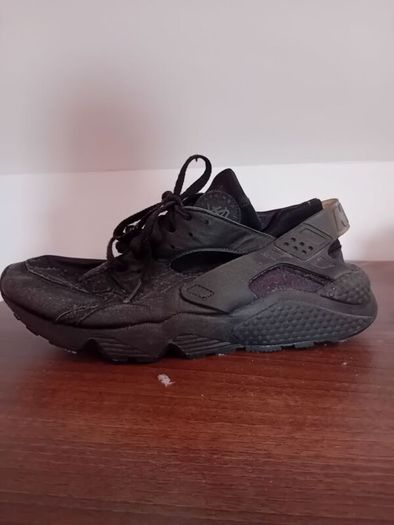 Nike Huarache Please Read Ad
