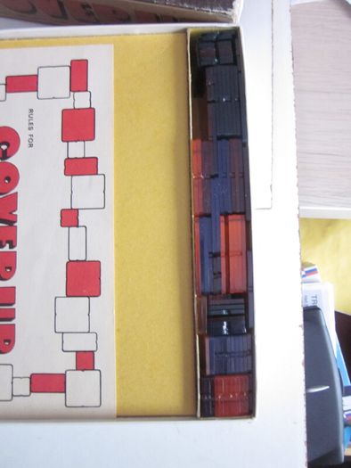 Vintage Cover Up Board Game 70's