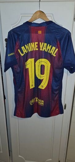 FC Barcelona home shirt 2024/25 Lamine Yamal  #19 on the back.