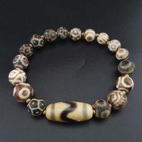 Antique Burmese Pumtek Pyu & Zigzag Pattern Himalayan Agate Bead Bracelet