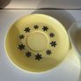 Vintage Yellow Snowflake Patern Pyrex Gravy Boat Image 7