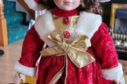 Porcelain doll - Leonardo collection -vintage