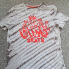 boy's t-shirt. Age 6/7