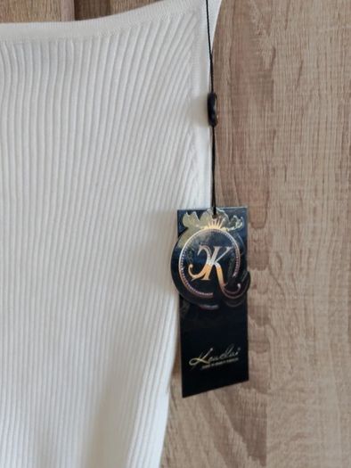 One arm top cream-white strechy size xs s small m