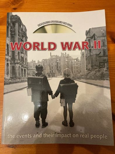 War book: 'Workd War ll'