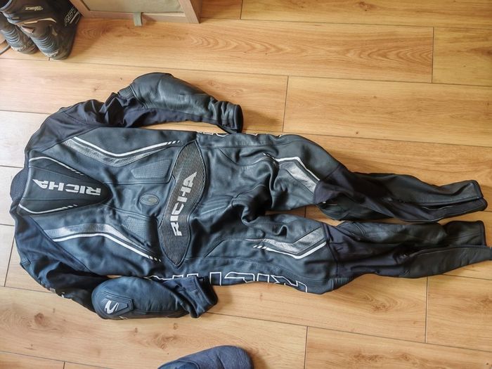 One piece motorbike suit Richa