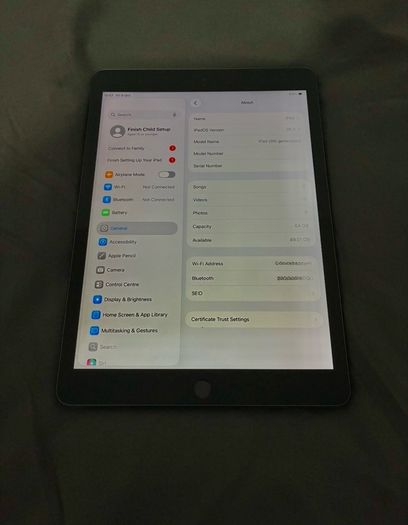 Apple iPad 9th Gen (A2602) 10.2" 64GB - Space Grey, WiFi